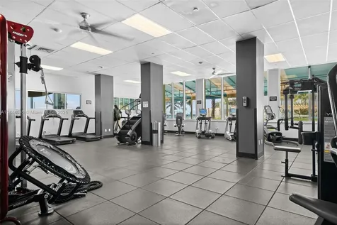 2501 S Ocean Drive (AVAIL 04/01/2026) Hollywood FL 33019
