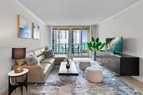 2501 S Ocean Drive (AVAIL 04/01/2026) Hollywood FL 33019