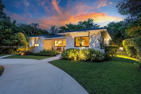 10551 NE 3rd Avenue Miami Shores FL 33138