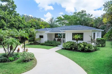 10551 NE 3rd Avenue Miami Shores FL 33138
