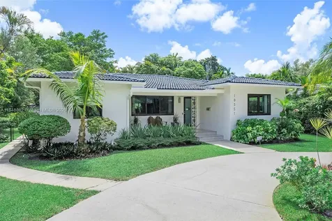 10551 NE 3rd Avenue Miami Shores FL 33138