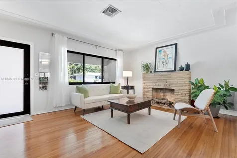 10551 NE 3rd Avenue Miami Shores FL 33138