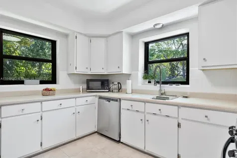 10551 NE 3rd Avenue Miami Shores FL 33138