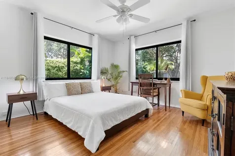 10551 NE 3rd Avenue Miami Shores FL 33138