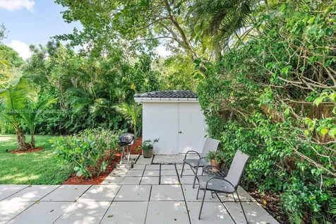 10551 NE 3rd Avenue Miami Shores FL 33138