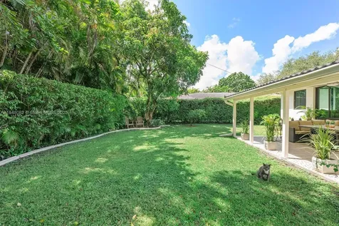 10551 NE 3rd Avenue Miami Shores FL 33138