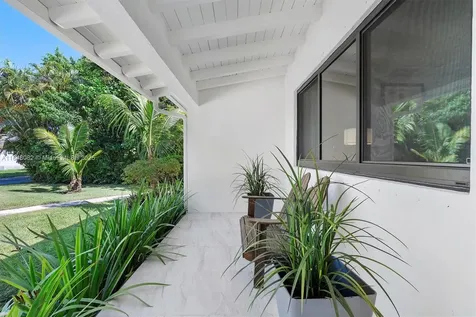 10551 NE 3rd Avenue Miami Shores FL 33138
