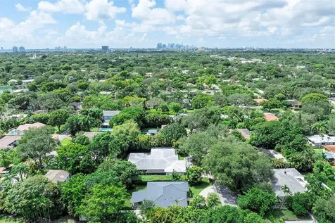 10551 NE 3rd Avenue Miami Shores FL 33138