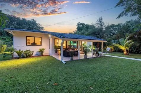 10551 NE 3rd Avenue Miami Shores FL 33138
