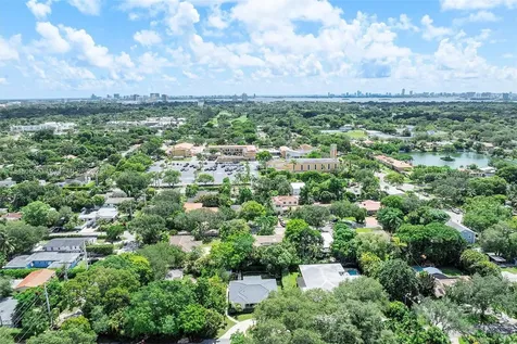 10551 NE 3rd Avenue Miami Shores FL 33138