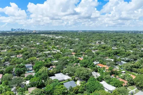 10551 NE 3rd Avenue Miami Shores FL 33138