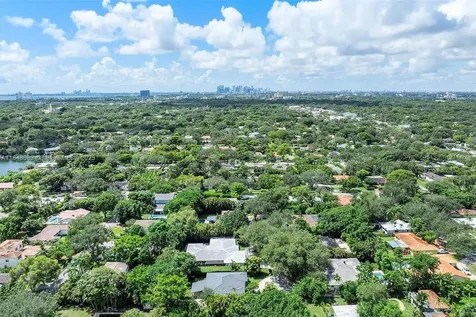 10551 NE 3rd Avenue Miami Shores FL 33138