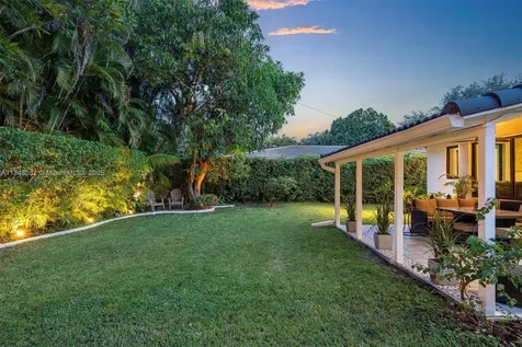 10551 NE 3rd Avenue Miami Shores FL 33138
