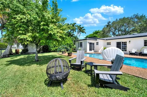 9811 SW 195th Street Cutler Bay FL 33157