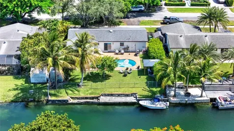 9811 SW 195th Street Cutler Bay FL 33157