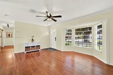 9811 SW 195th Street Cutler Bay FL 33157