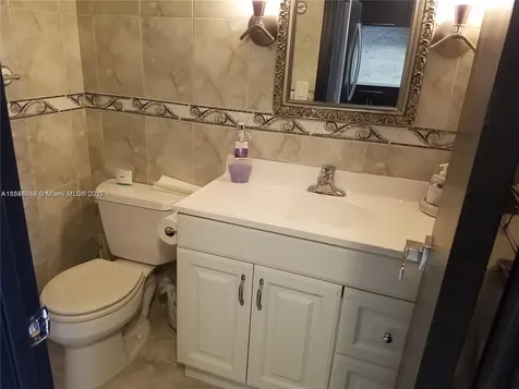2025 NE 164th Street North Miami Beach FL 33162