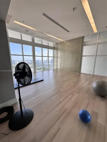 18201 Collins Avenue Sunny Isles Beach FL 33160