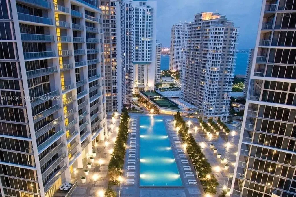 475 Brickell Avenue Miami FL 33131