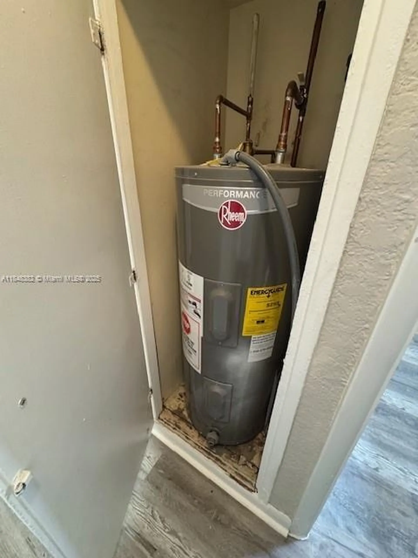 952 NW 24th Avenue Fort Lauderdale FL 33311