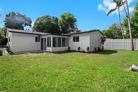 2825 NE 9th Avenue Wilton Manors FL 33334