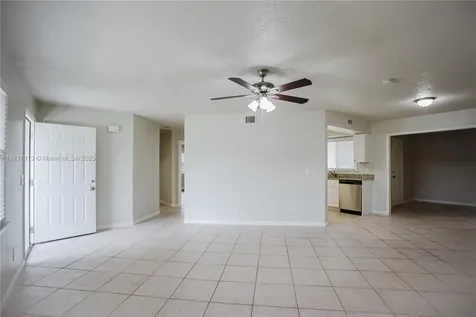 620 SE Picasso Avenue Port St. Lucie FL 34983