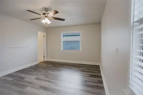 620 SE Picasso Avenue Port St. Lucie FL 34983