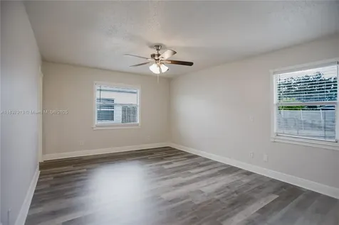 620 SE Picasso Avenue Port St. Lucie FL 34983