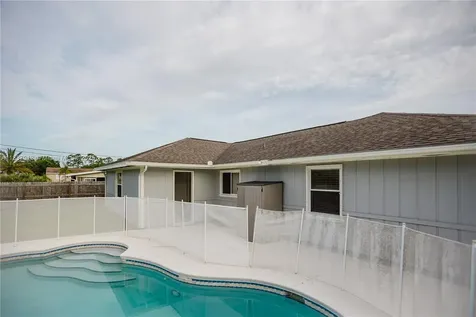 620 SE Picasso Avenue Port St. Lucie FL 34983