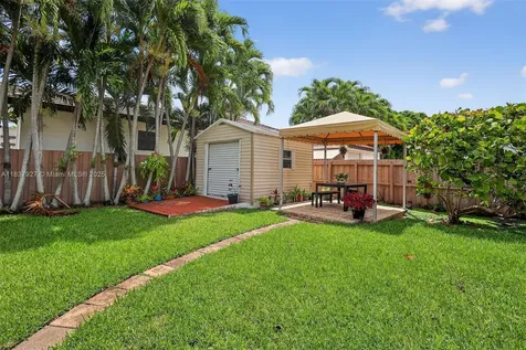 10202 SW 191st Street Cutler Bay FL 33157