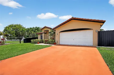 10202 SW 191st Street Cutler Bay FL 33157