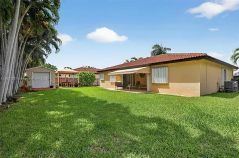 10202 SW 191st Street Cutler Bay FL 33157