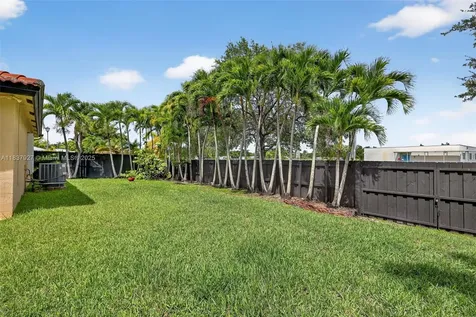 10202 SW 191st Street Cutler Bay FL 33157