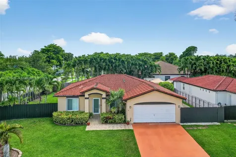 10202 SW 191st Street Cutler Bay FL 33157