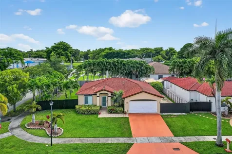 10202 SW 191st Street Cutler Bay FL 33157