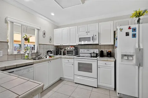 10202 SW 191st Street Cutler Bay FL 33157