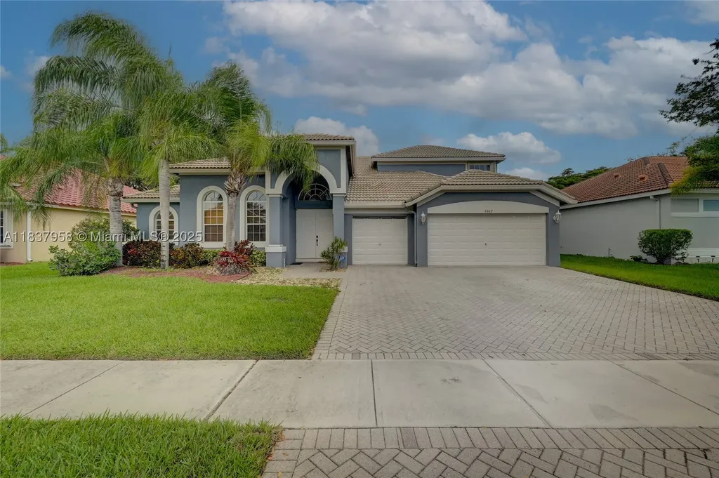 7062 Brunswick Circle Boynton Beach FL 33472
