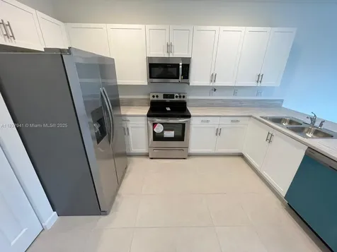 24480 SW 119th Place Homestead FL 33032