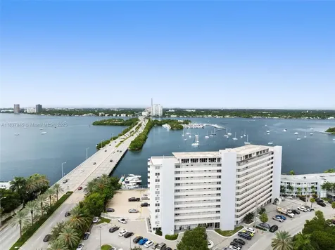 7904 West Drive North Bay Village FL 33141
