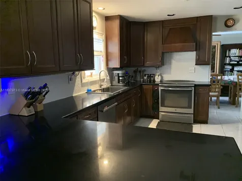 11001 SW 172nd Terrace Miami FL 33157