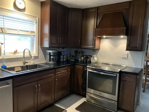 11001 SW 172nd Terrace Miami FL 33157