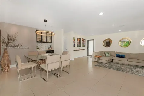 9865 SW 16th Street Miami FL 33165