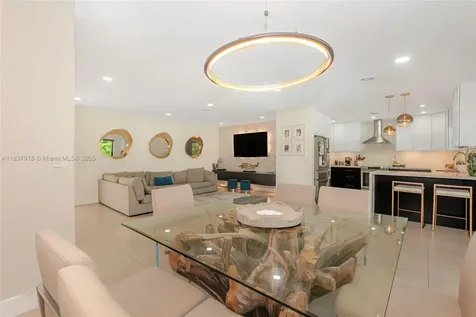 9865 SW 16th Street Miami FL 33165