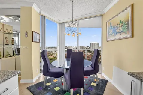 20281 E Country Club Drive Aventura FL 33180