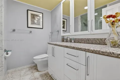 20281 E Country Club Drive Aventura FL 33180