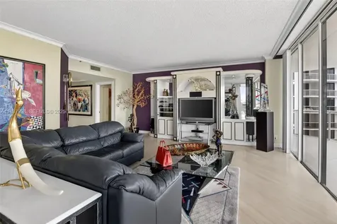 20281 E Country Club Drive Aventura FL 33180