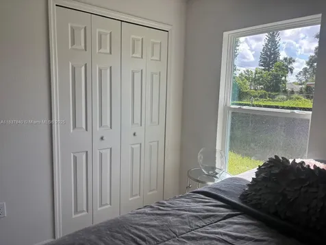 1073 SW Eureka Avenue Port St. Lucie FL 34953