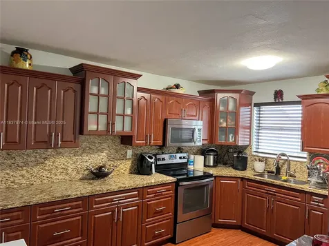 12554 SW 211th Terrace Miami FL 33177