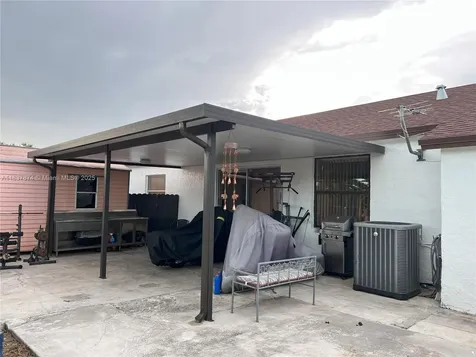12554 SW 211th Terrace Miami FL 33177