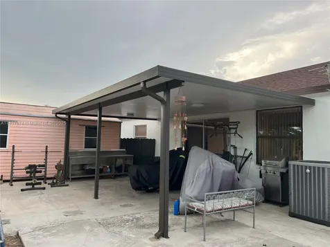 12554 SW 211th Terrace Miami FL 33177